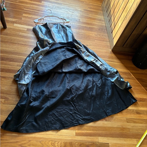 Dave & Johnny vintage 90s silver prom dress - Picture 13 of 16